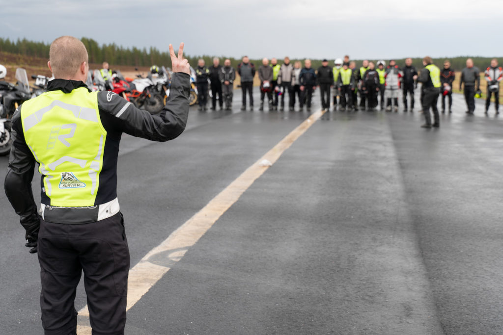 Motoristi Survival moottoripyöräkurssi MP69